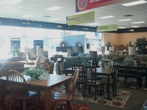 Aaron's - Photo 4
