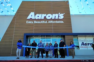 Aaron's - Photo 4