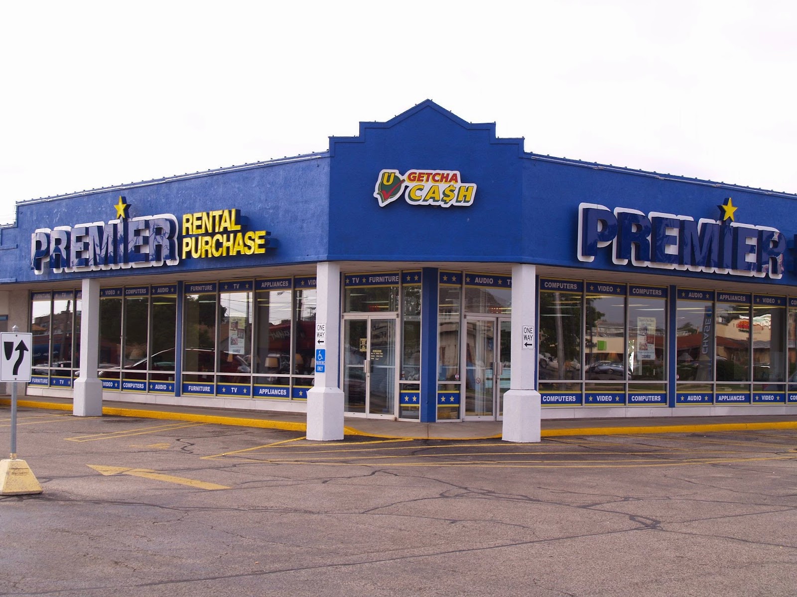 Premier - Photo 1