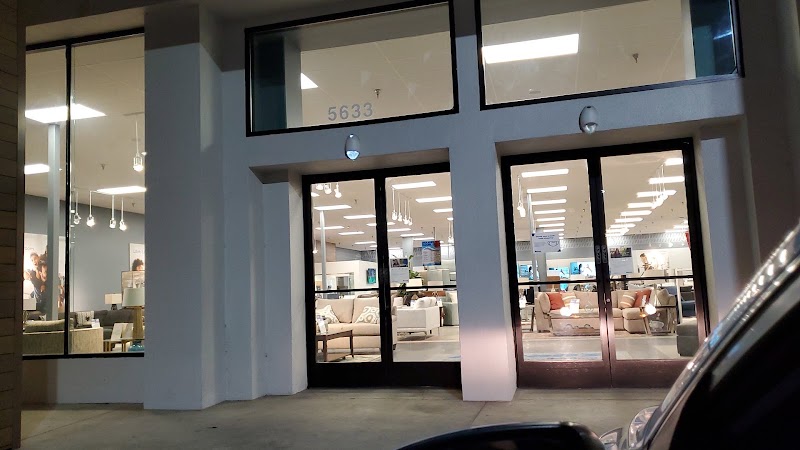 Inside Aaron's