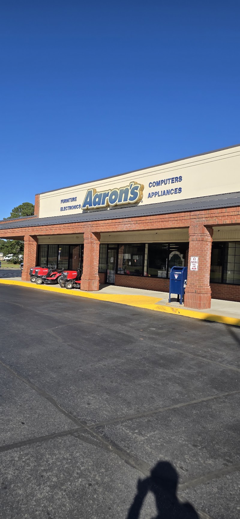 Inside Aaron's