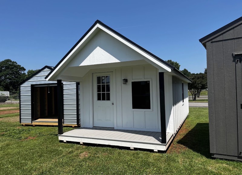 Inside Carolina Shed Quarters (Pine View Buildings dealer)