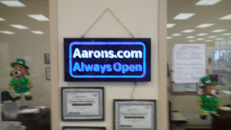 Aaron's photo