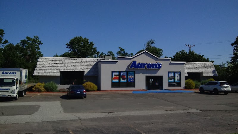 Aaron's photo