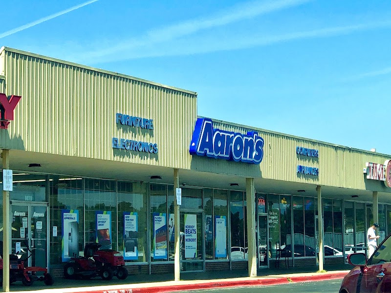 Inside Aaron's