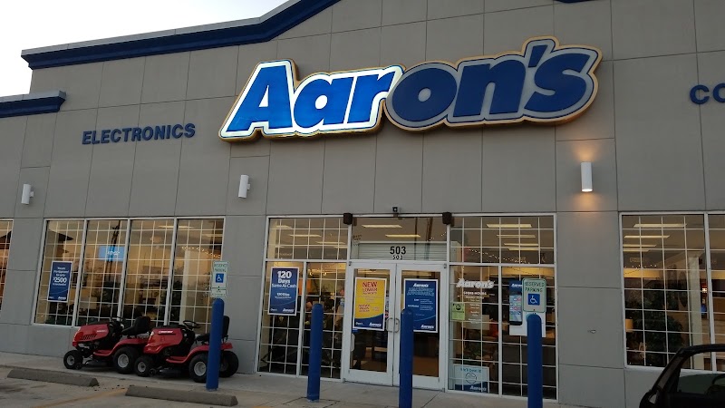 Aaron's photo