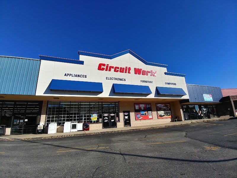 Circuit World photo
