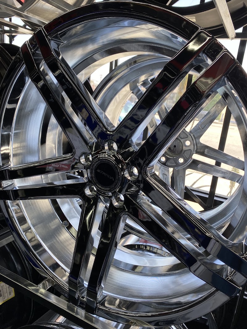 RAW Wheels + Tires photo