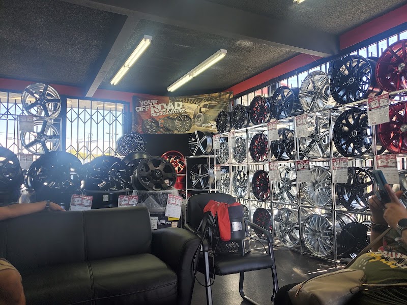 Inside RAW Wheels + Tires