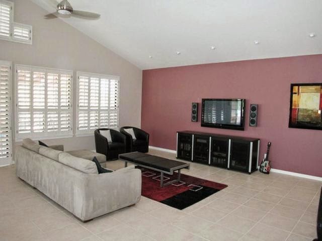 Showplace photo