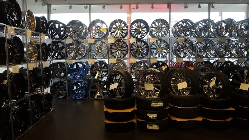 RAW Wheels + Tires photo