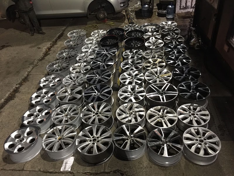 Cross Island Tire & Wheel photo