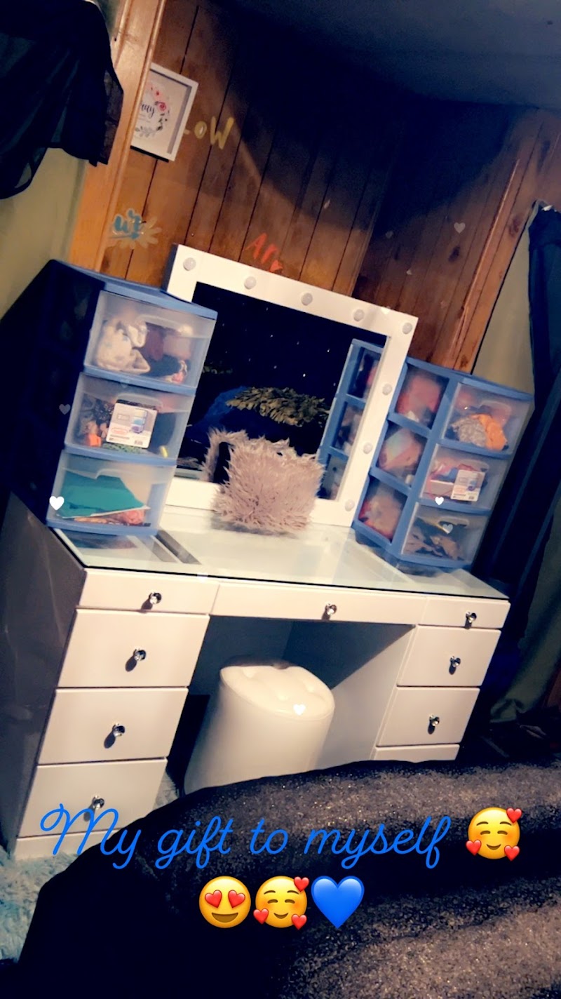 Buddy's Home Furnishings photo
