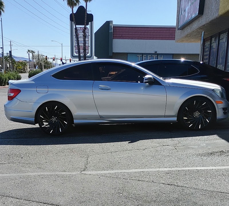 Inside RAW Wheels + Tires