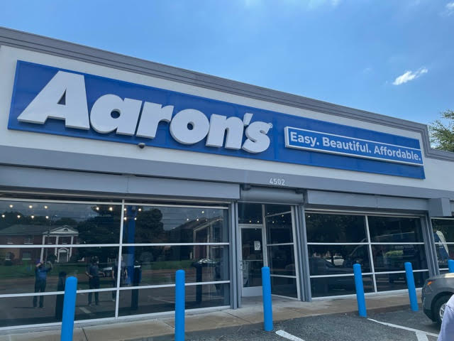 Aaron's photo