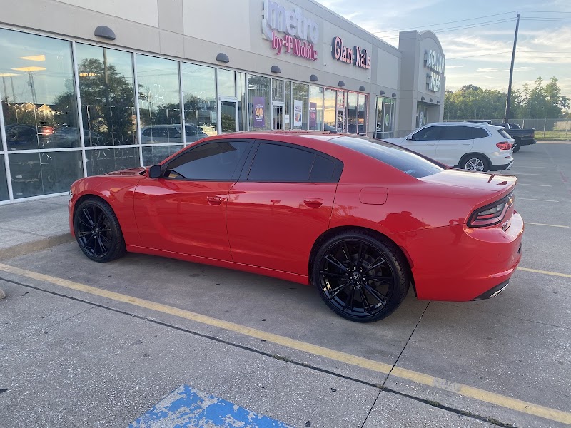 RAW Wheels + Tires photo