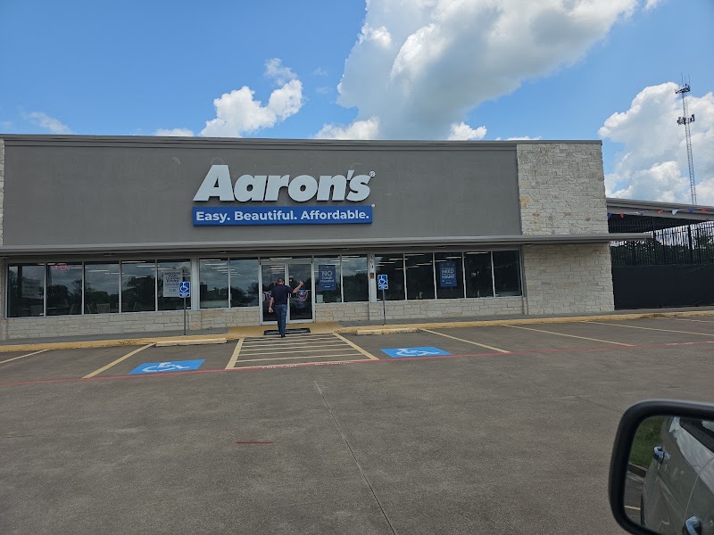 Inside Aaron's