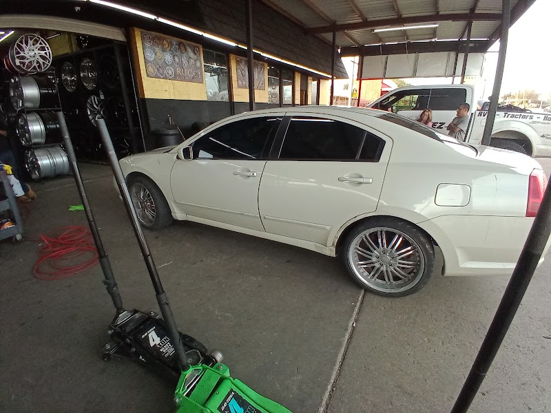 King Wheel & Tire photo