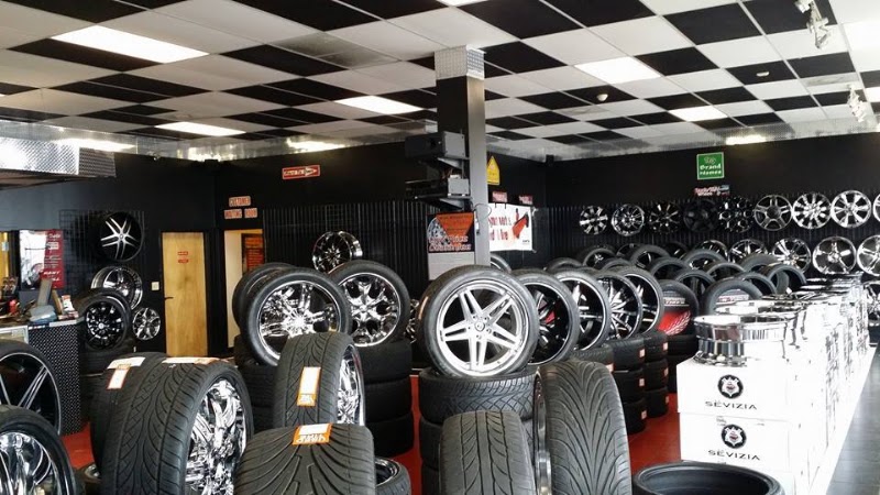 RNR Tire Express photo