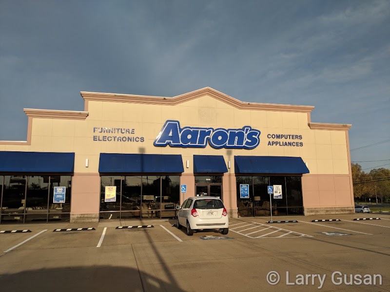 Inside Aaron's