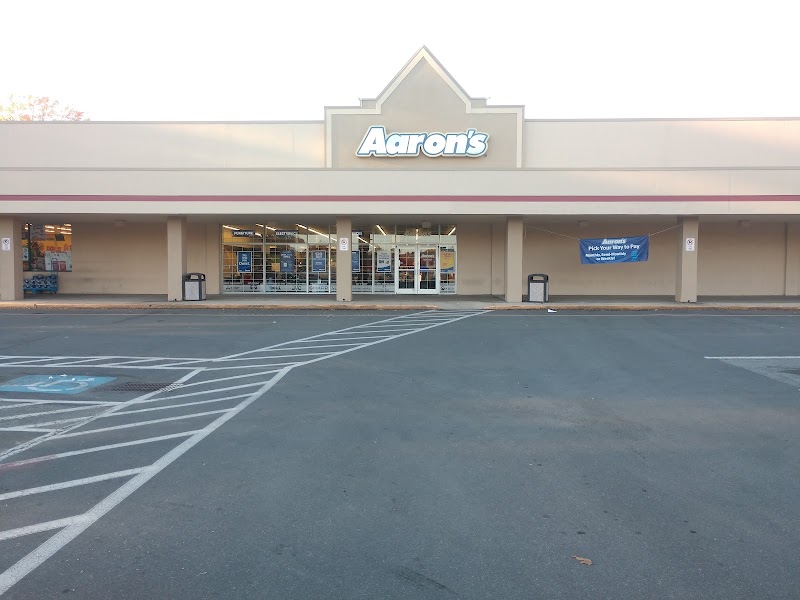 Aaron's photo
