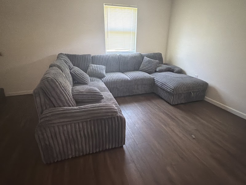 Rent 2 Own photo
