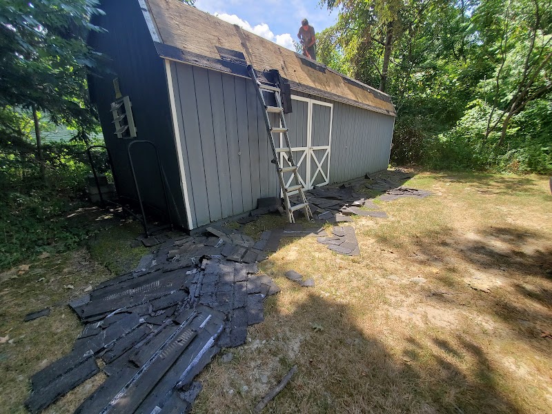Inside Foote's Amish Sheds