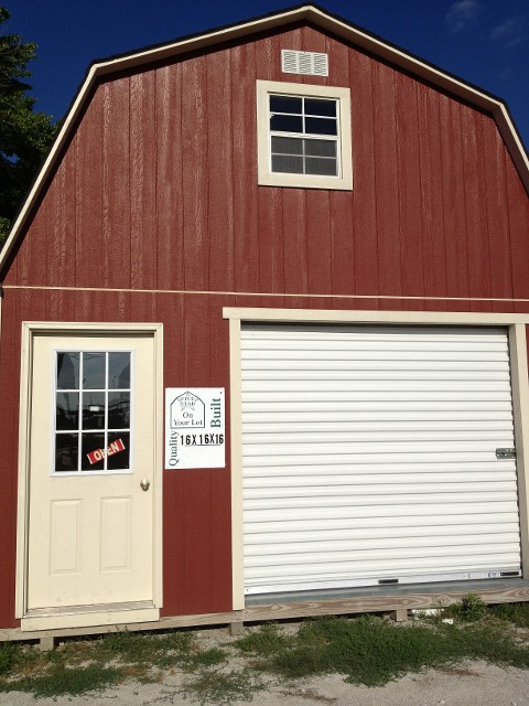 Mini Barns, Custom barns, Storage sheds photo