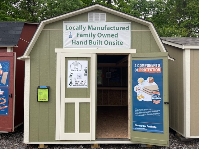 Mini Barns, Custom barns, Storage sheds photo