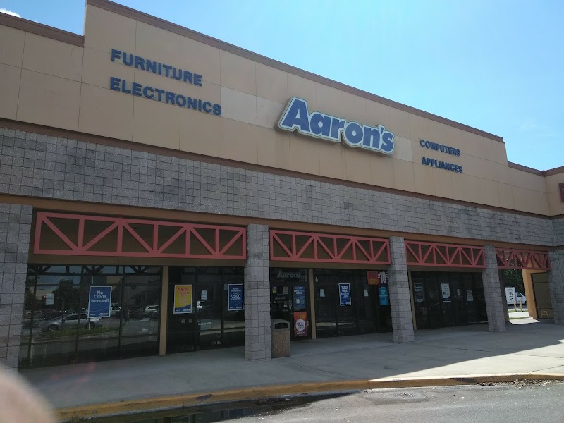 Aaron's photo