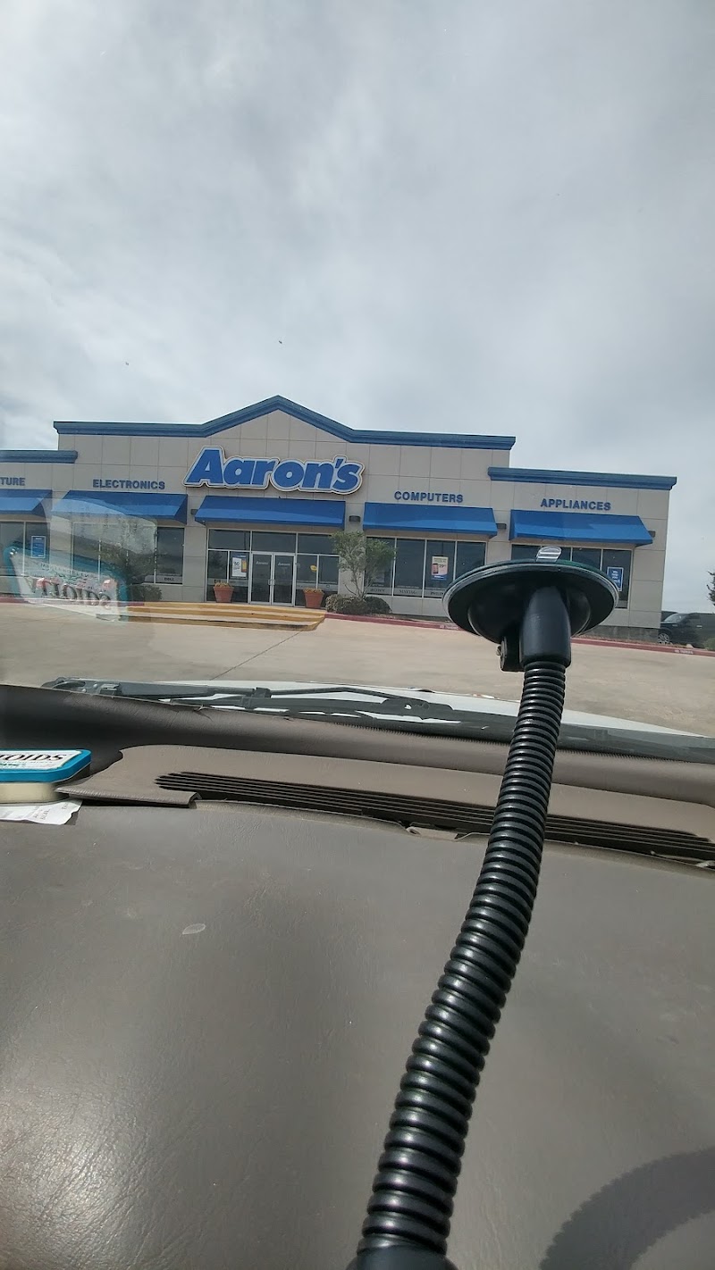 Aaron's photo