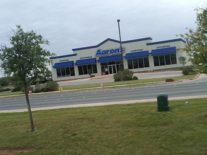 Aaron's photo