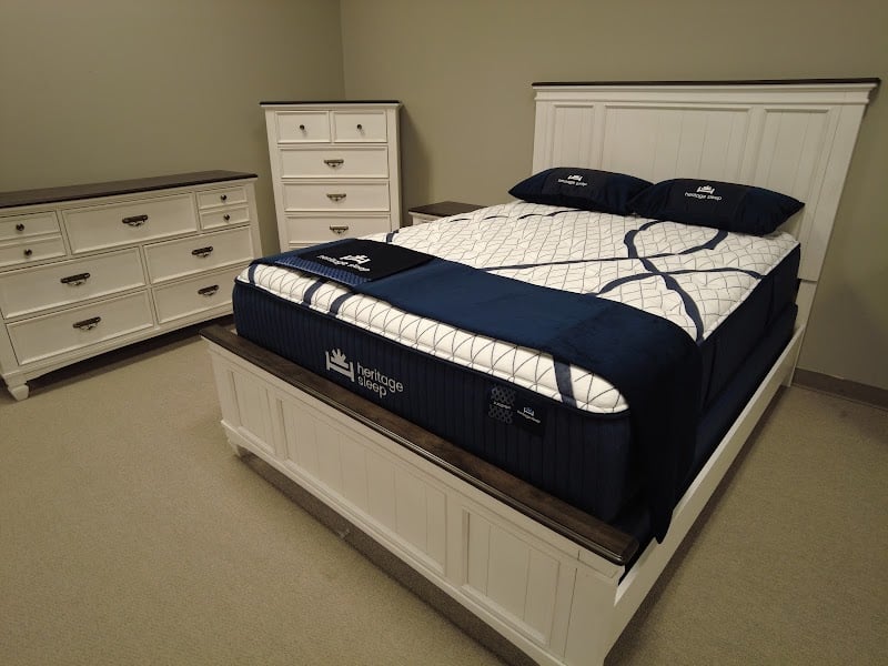 HomeTown Furniture Stores photo