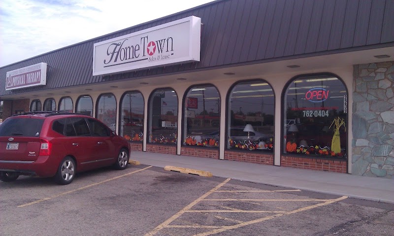 Inside HomeTown Sales & Lease