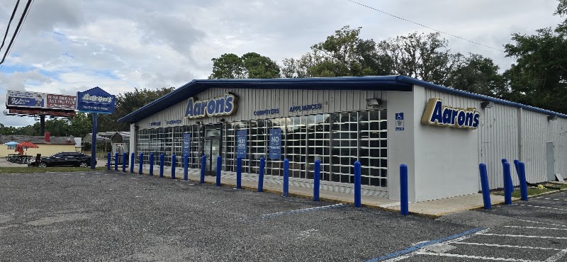 Inside Aaron's