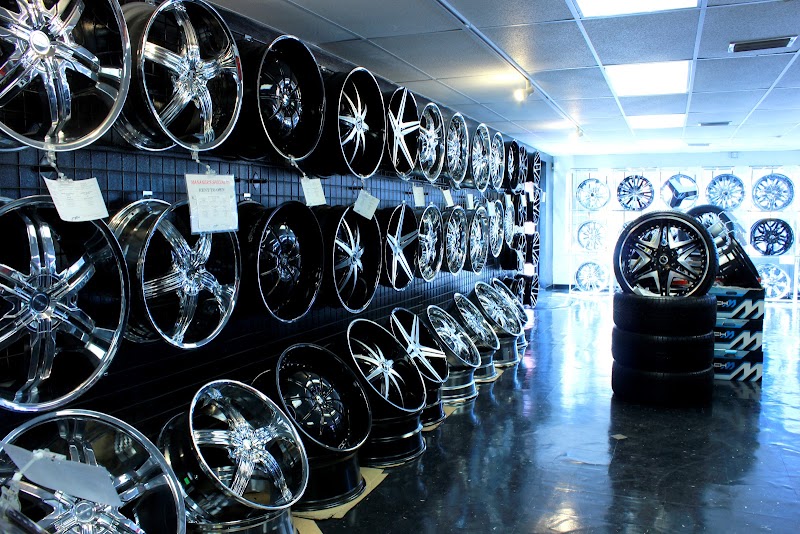 RAW Wheels + Tires photo