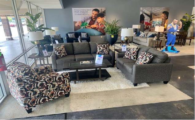 Aaron's photo