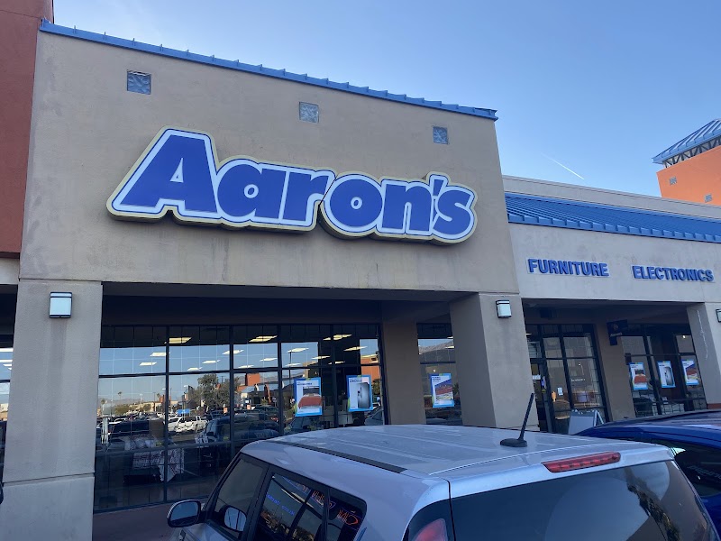 Aaron's photo