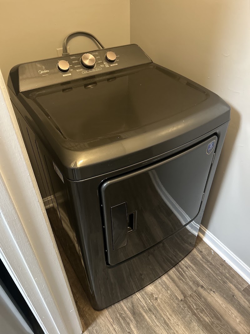 RENTMART of Lexington photo