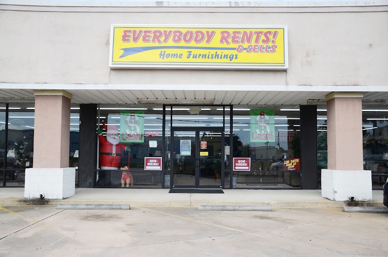 Inside Everybody Rents and Sells in Waycross
