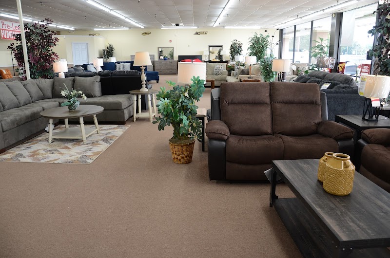 Everybody Rents and Sells in Waycross photo