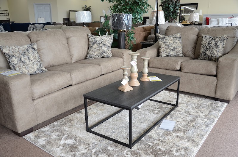 Everybody Rents and Sells in Waycross photo