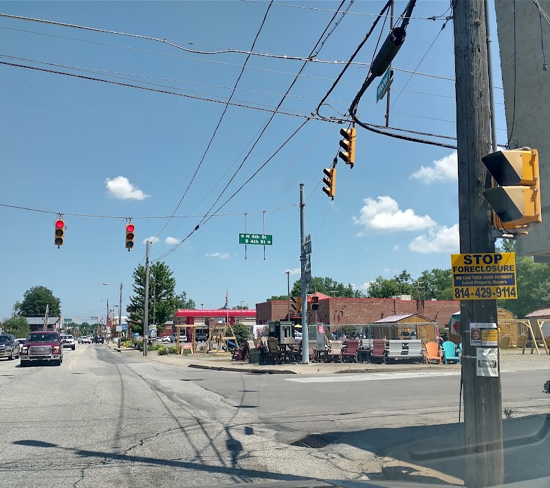Gold Star Buildings photo