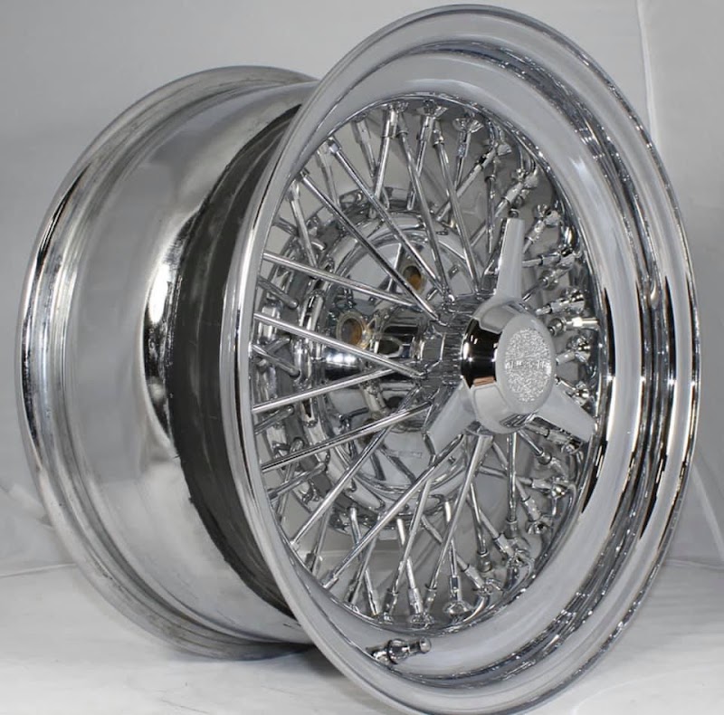 Inside RAW Wheels + Tires
