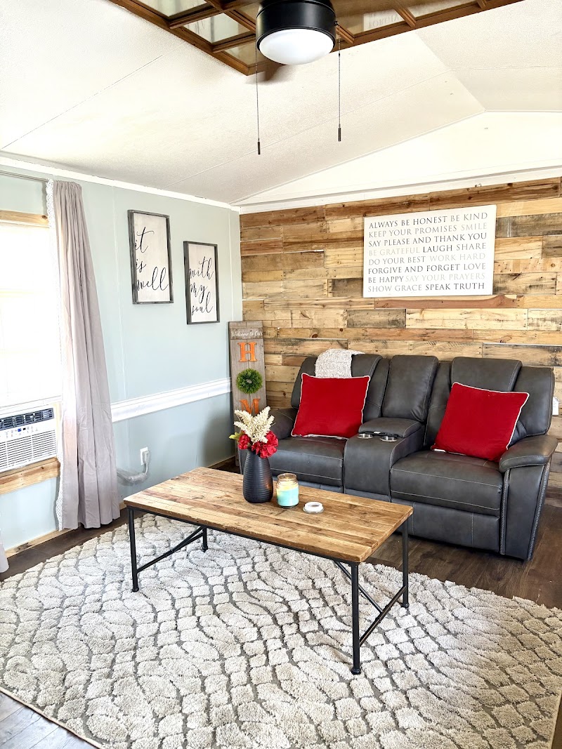 Buddy's Home Furnishings photo