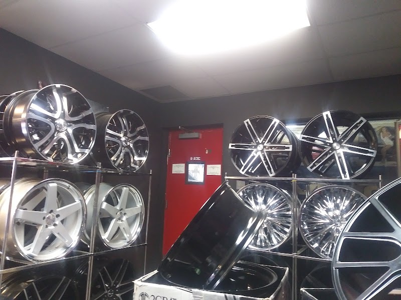 RAW Wheels + Tires photo