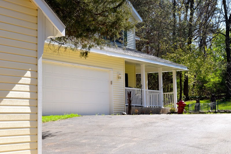 CedarRockBarns photo