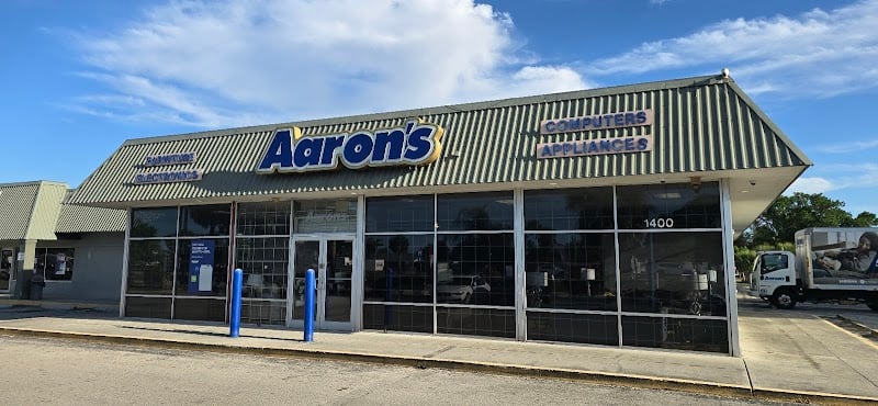 Aaron's photo