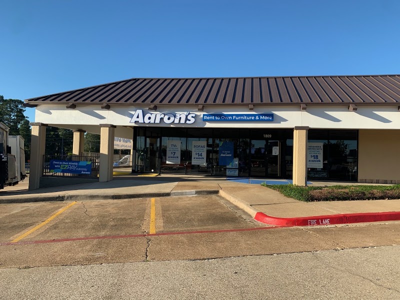 Inside Aaron's