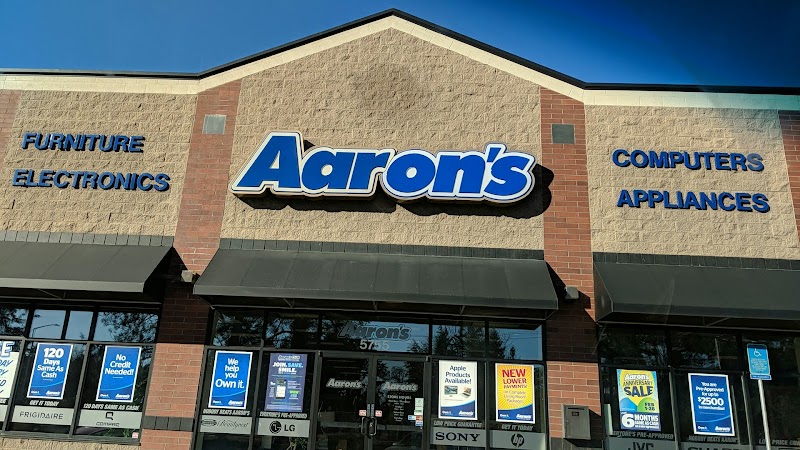 Aaron's photo